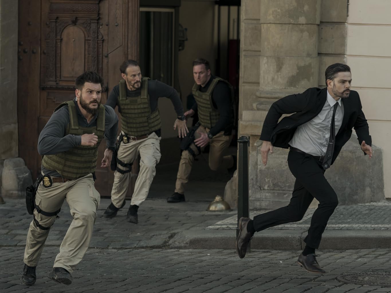 Фото - Джек Райан: 1365x1024 / 111 Кб