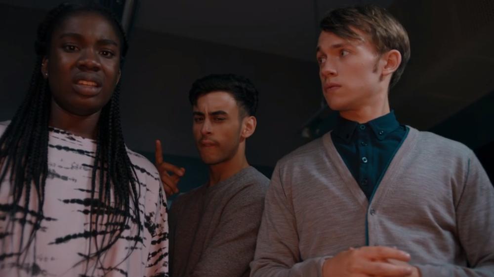 Фото - Класс: 1000x562 / 43 Кб