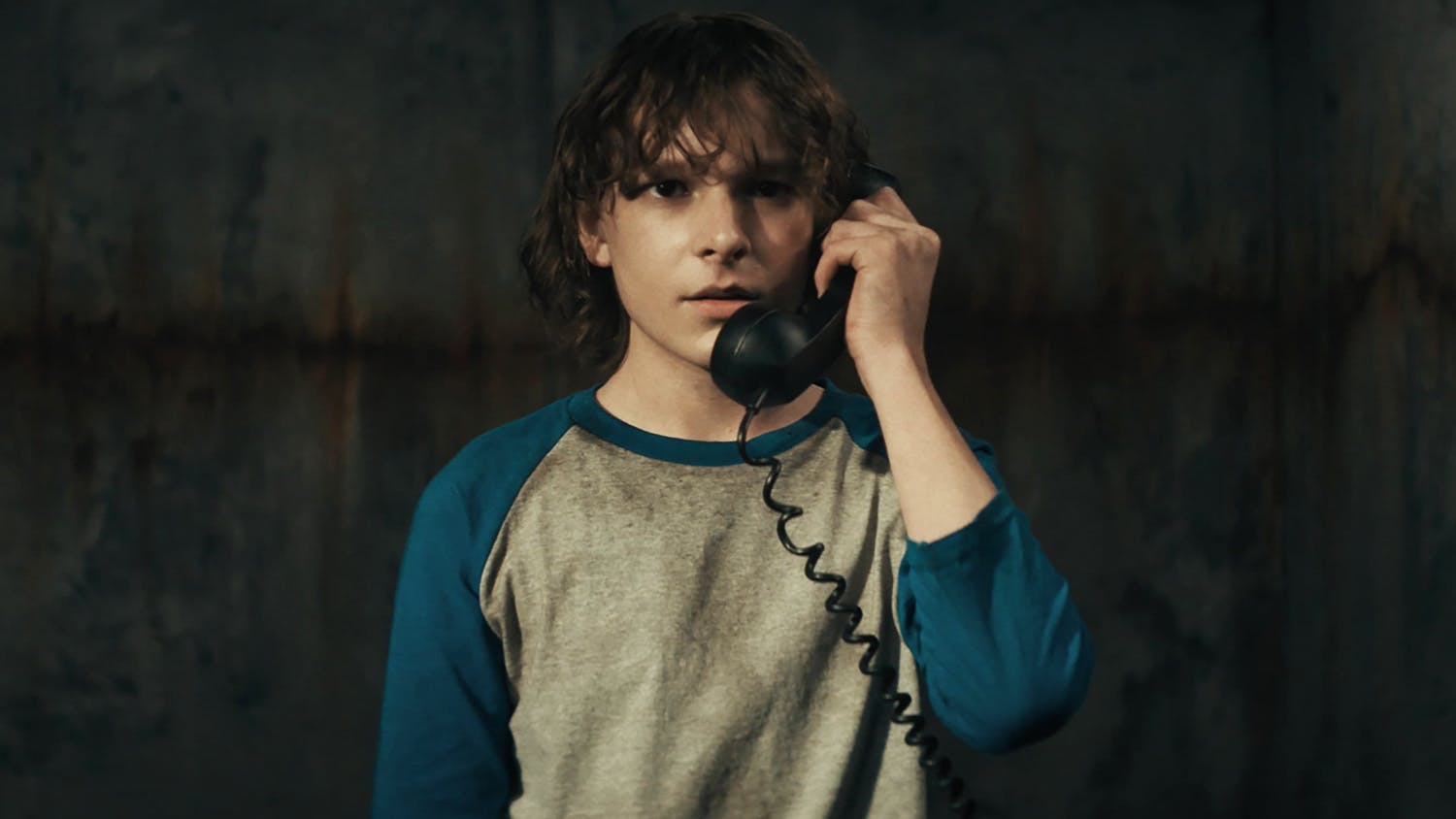 Фото - Черный телефон: 1500x844 / 62.71 Кб