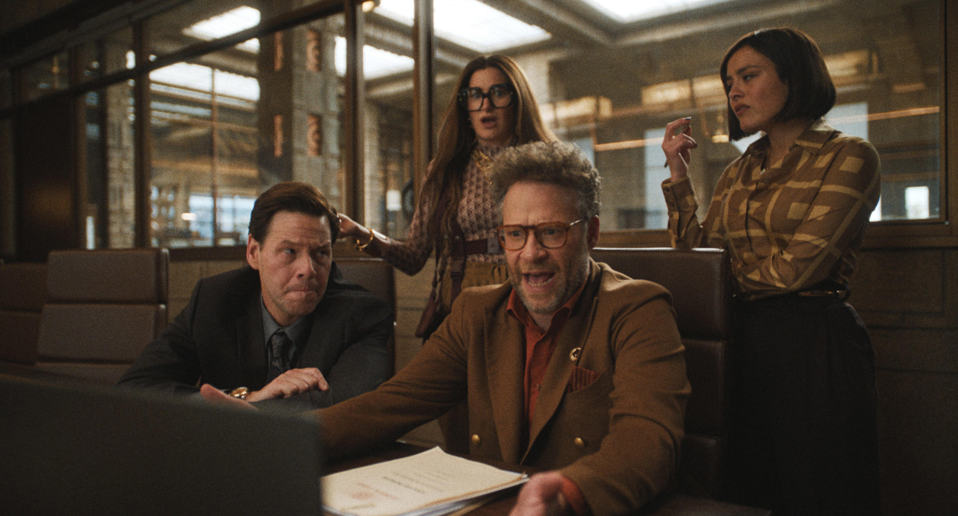 Фото - Киностудия: 3840x2070 / 2048 Кб