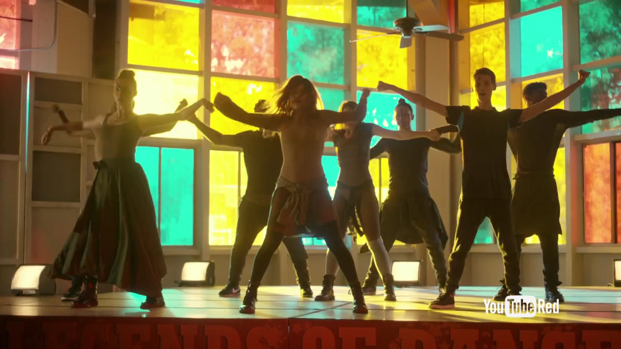 Фото - : 1280x720 / 530 Кб