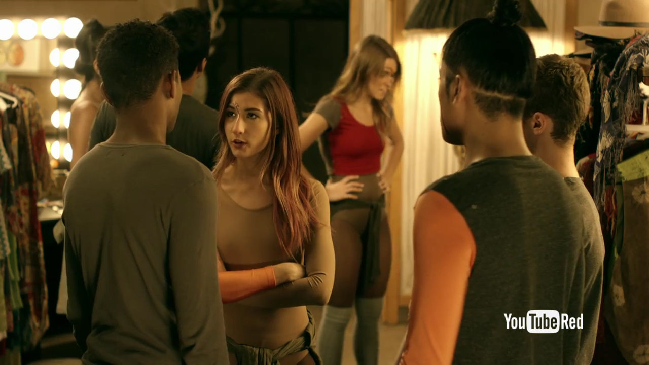 Фото - : 1280x720 / 476 Кб