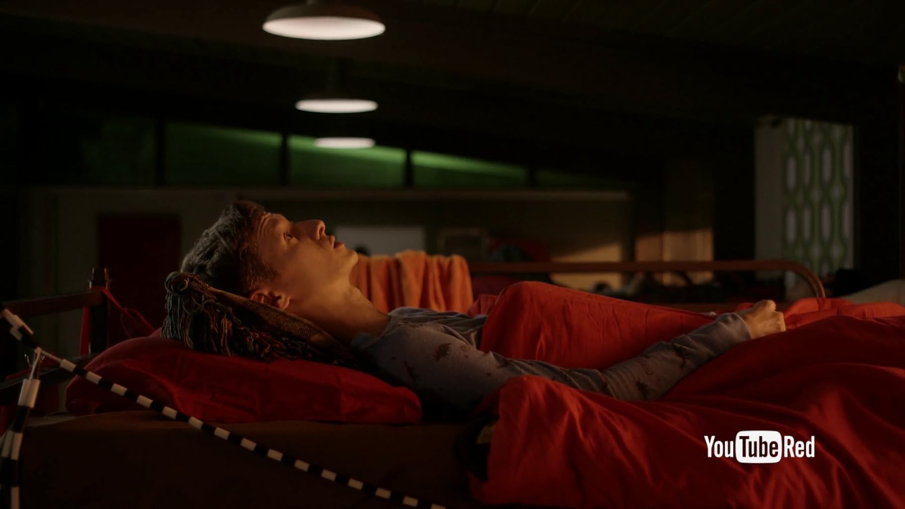 Фото - : 1820x1024 / 74 Кб