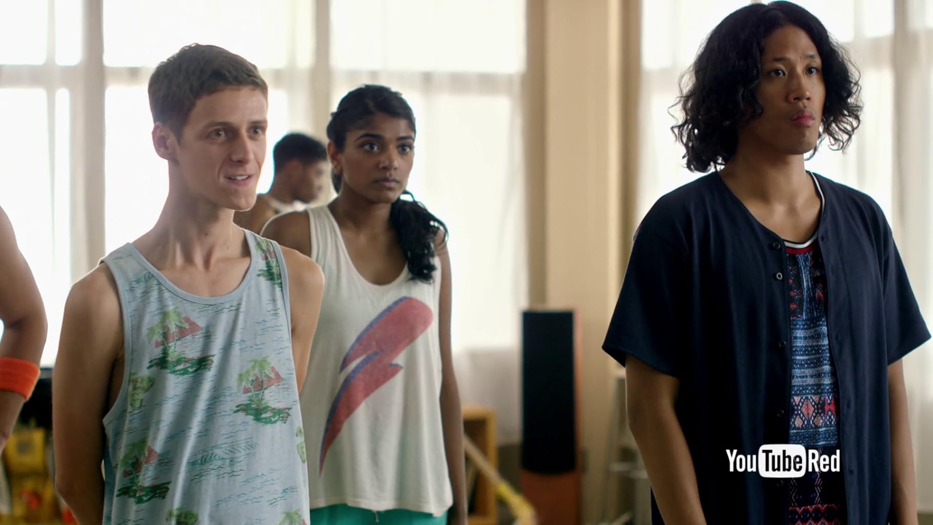 Фото - : 1820x1024 / 123 Кб