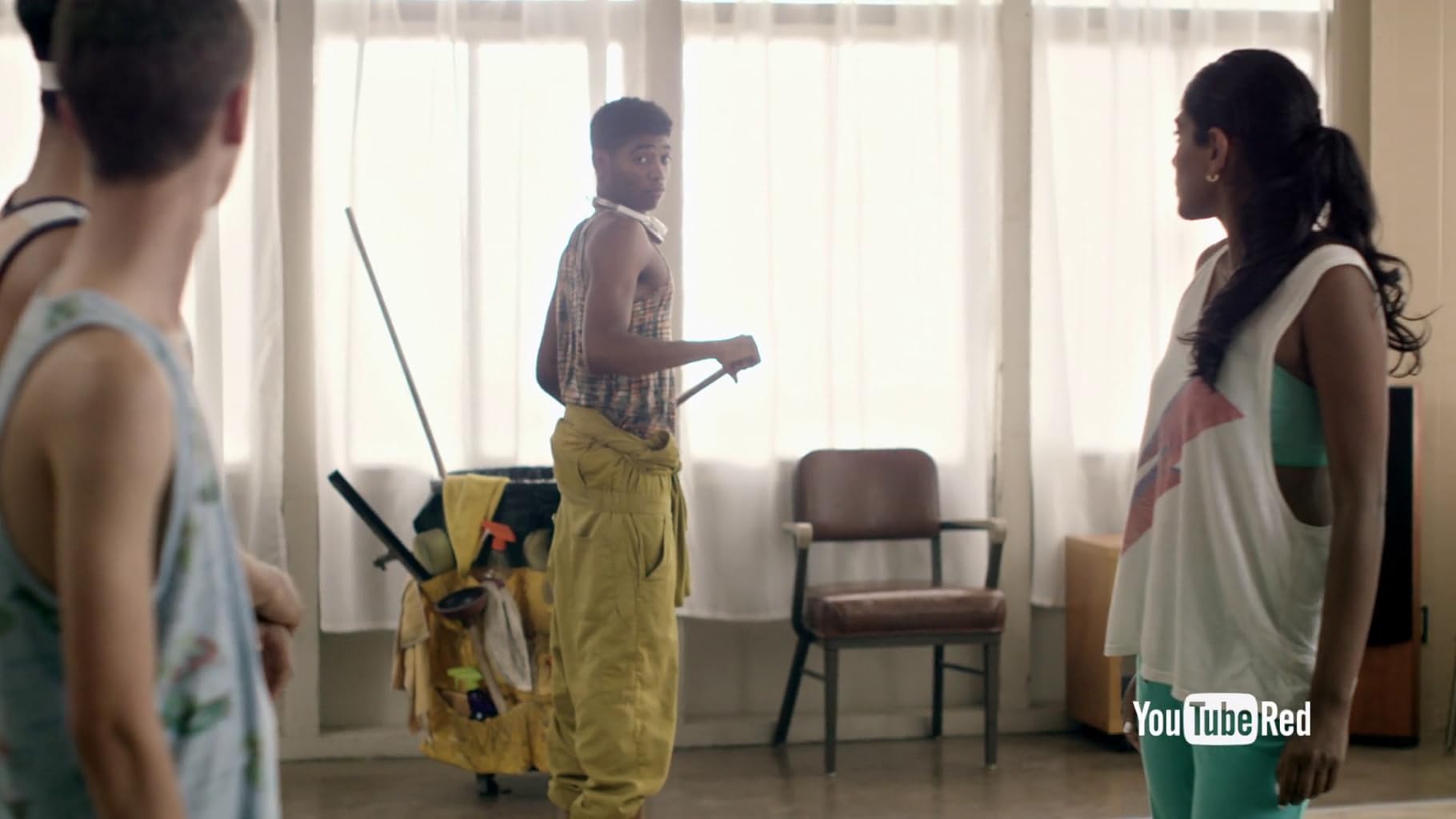 Фото - : 1820x1024 / 101 Кб