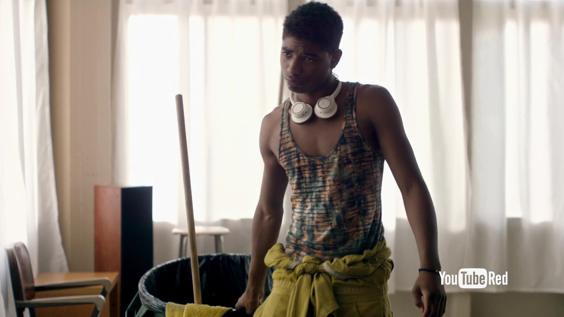 Фото - : 1820x1024 / 100 Кб