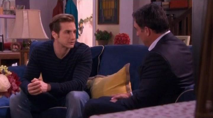 Фото - : 720x400 / 26 Кб