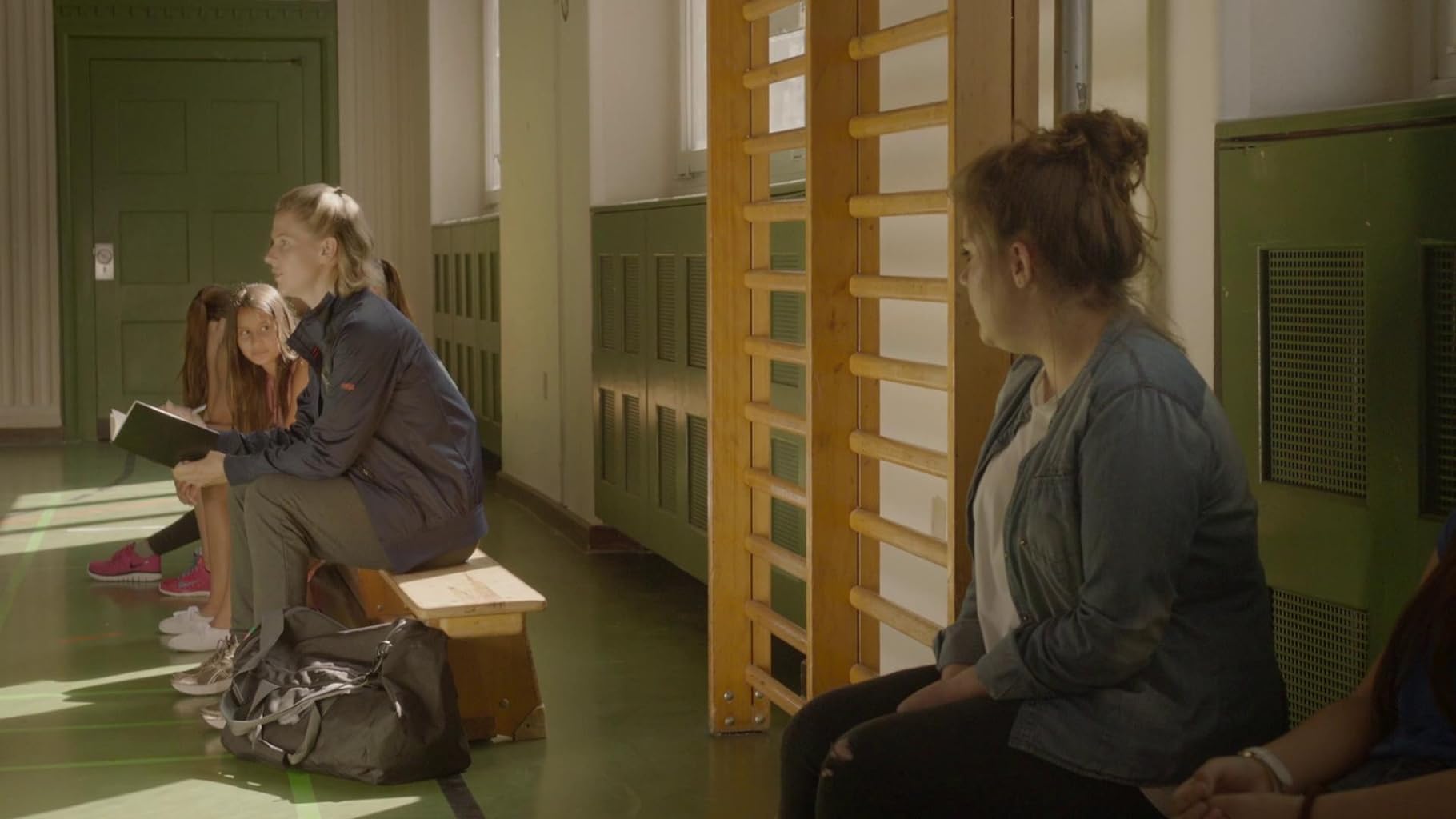 Фото - : 1820x1024 / 112 Кб