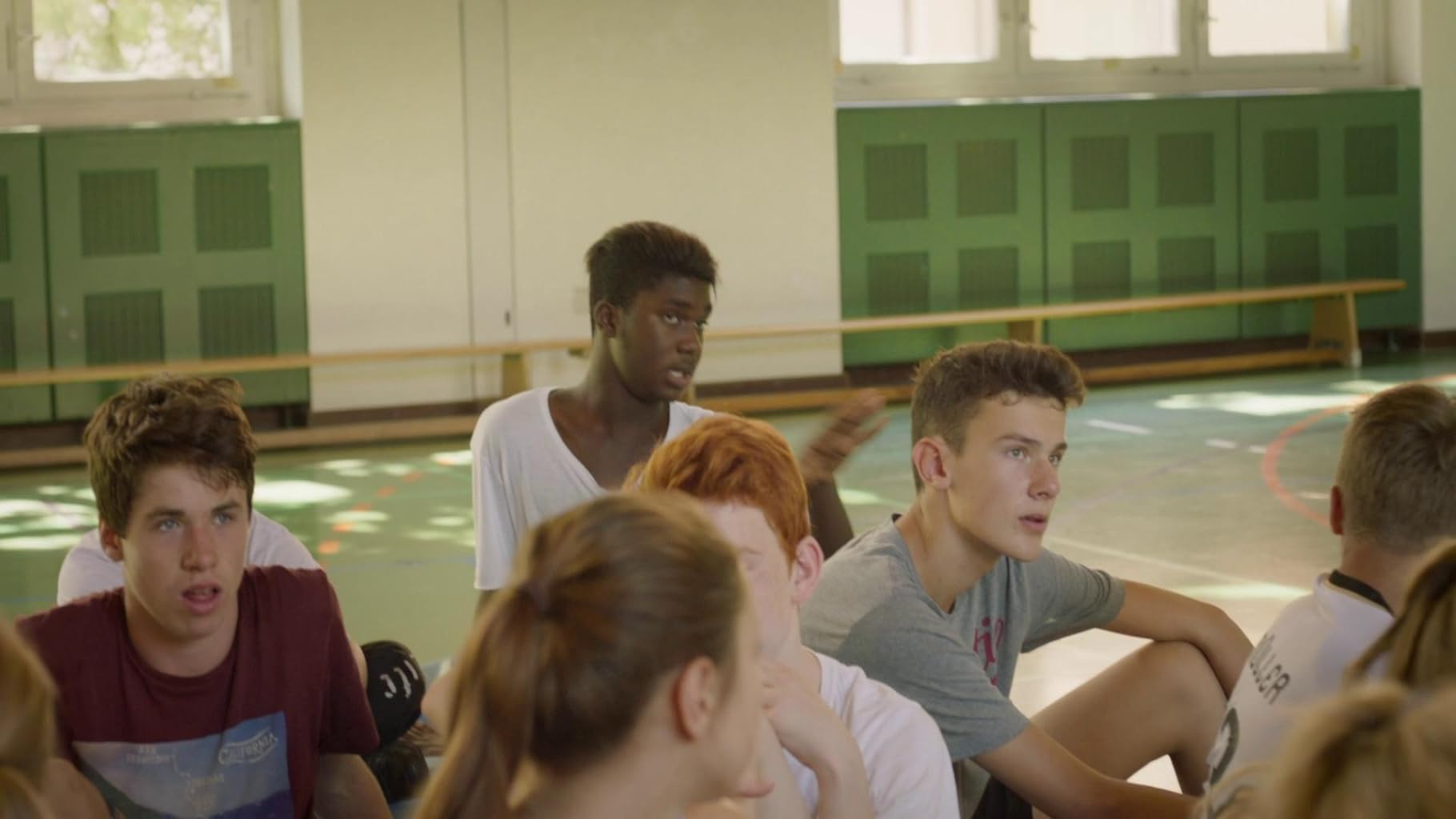 Фото - : 1820x1024 / 97 Кб