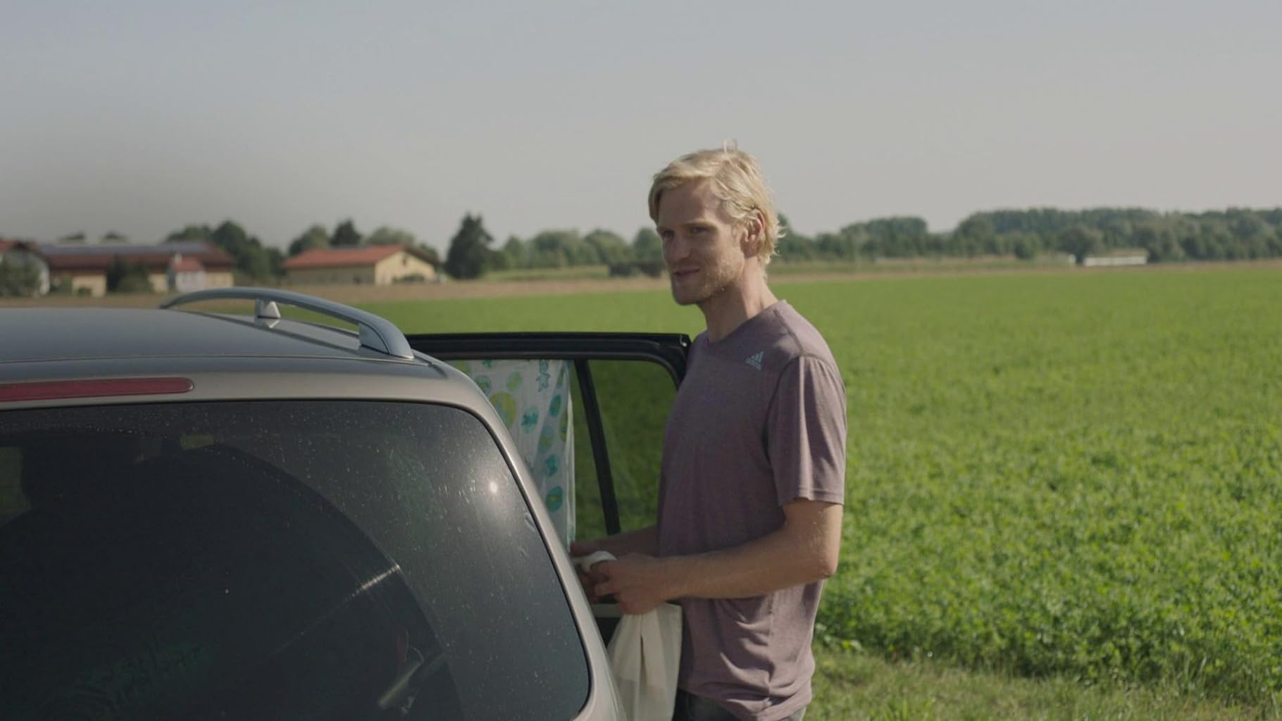 Фото - : 1820x1024 / 93 Кб