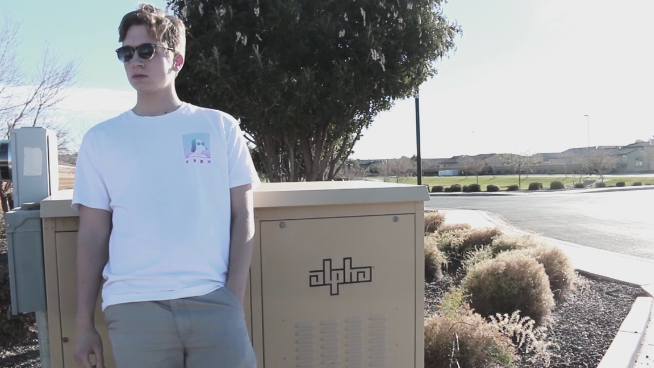 Фото - : 1276x718 / 388 Кб