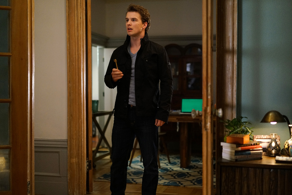 Фото - : 1000x667 / 246 Кб