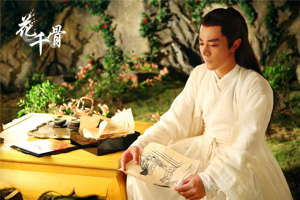 Фото - : 1000x666 / 784 Кб