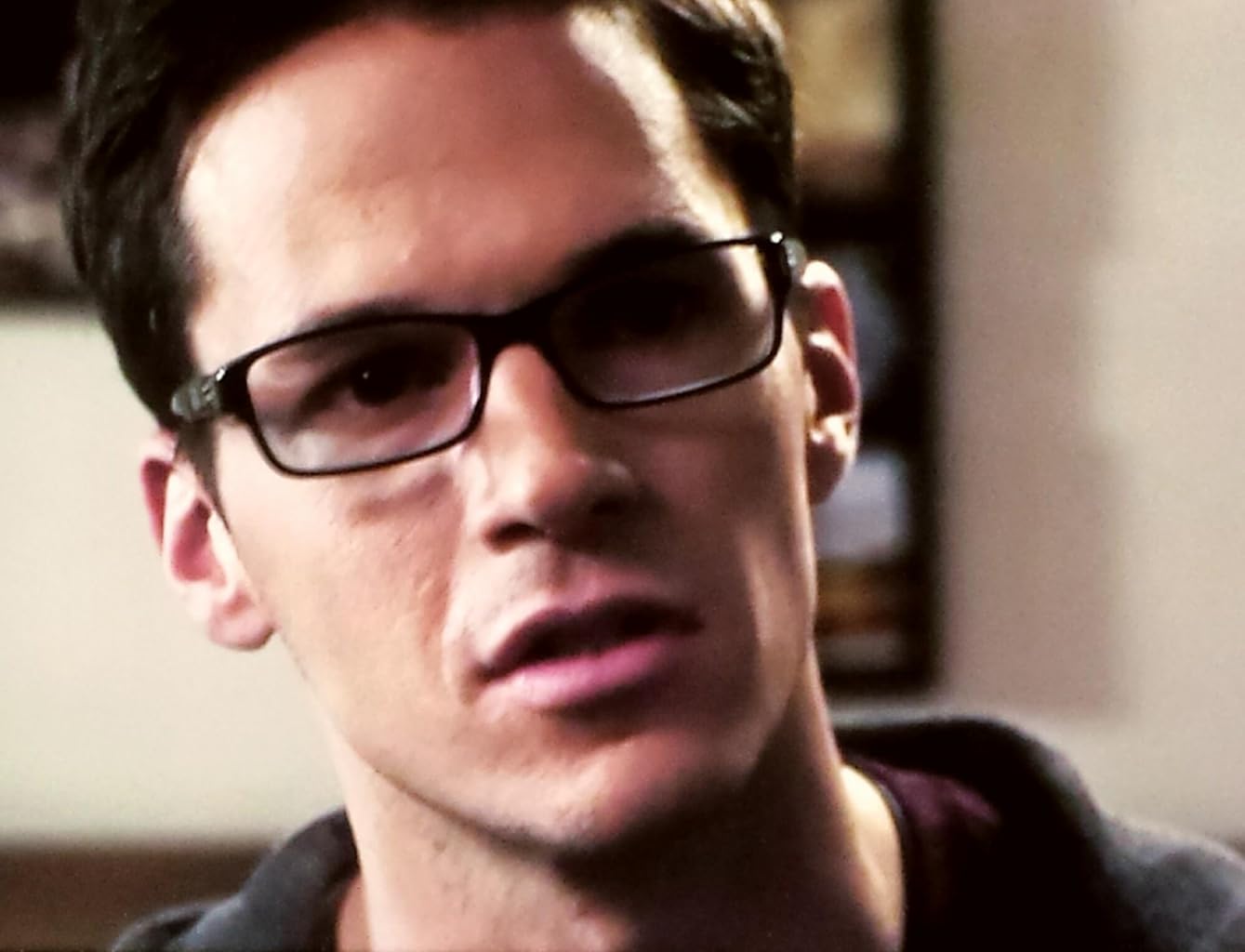 Фото - : 1339x1024 / 77 Кб