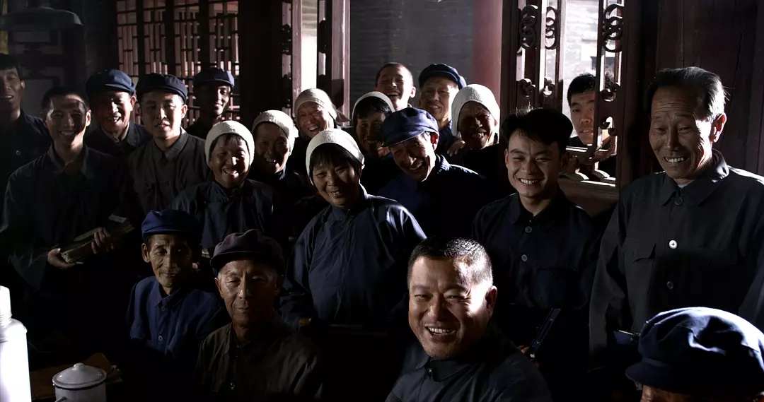 Фото - : 1080x569 / 159 Кб