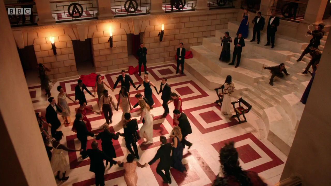 Фото - : 1280x720 / 118 Кб