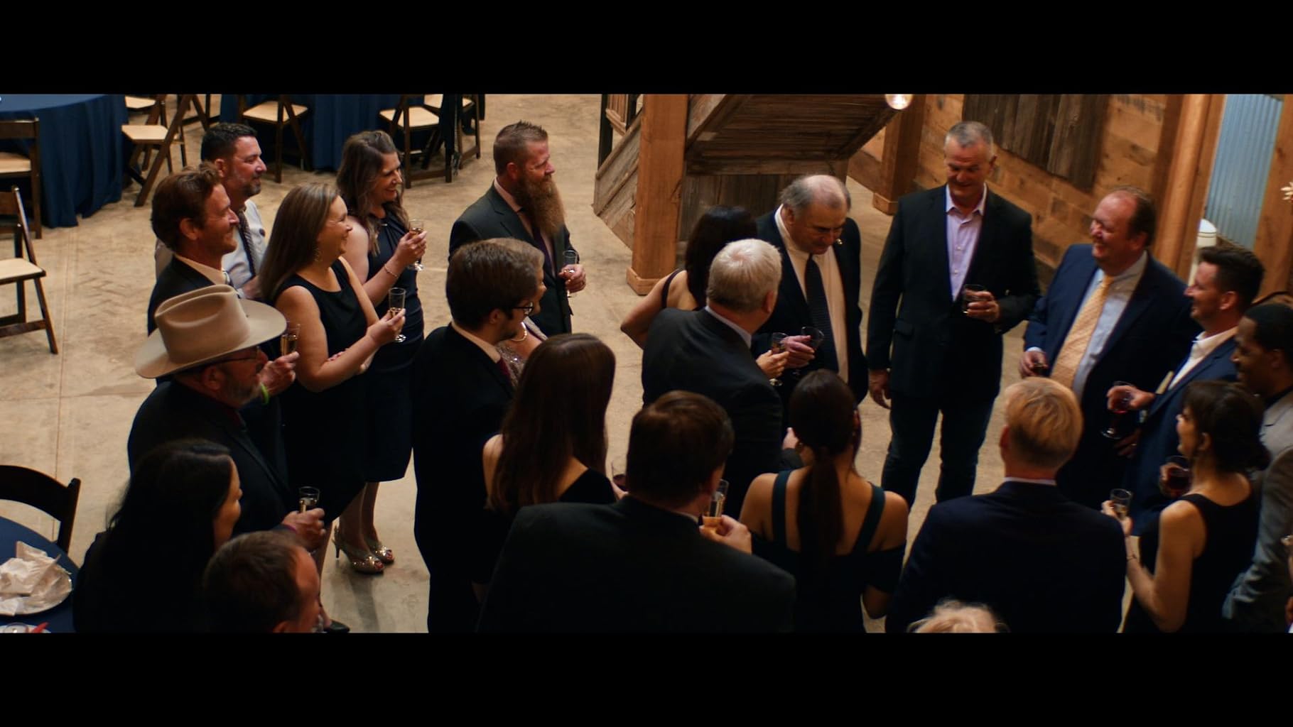 Фото - : 1820x1024 / 122 Кб