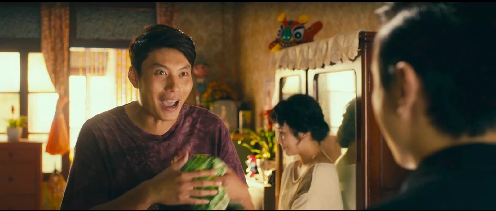 Фото - : 1600x680 / 226 Кб