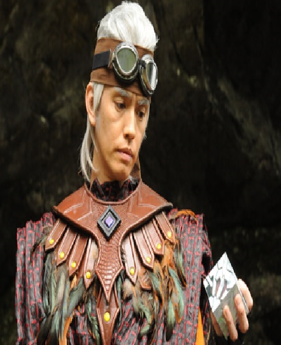 Фото - : 570x700 / 125 Кб