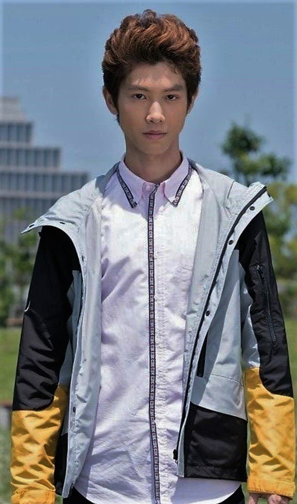 Фото - : 577x981 / 110 Кб