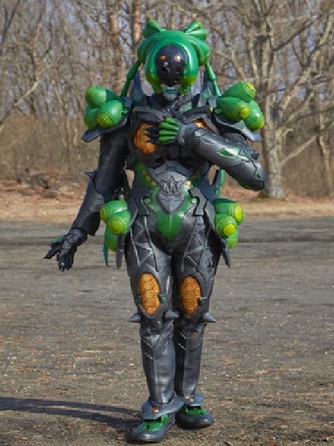 Фото - : 480x640 / 136 Кб