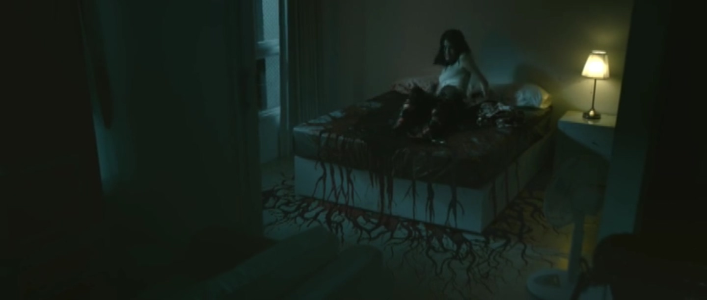 Фото - : 1440x612 / 54 Кб