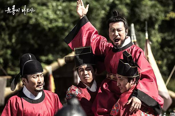 Фото - : 615x407 / 51 Кб