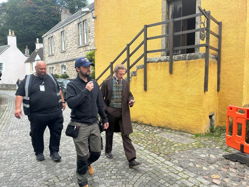 Фото - Jack of Spades: 1024x768 / 218.3 Кб