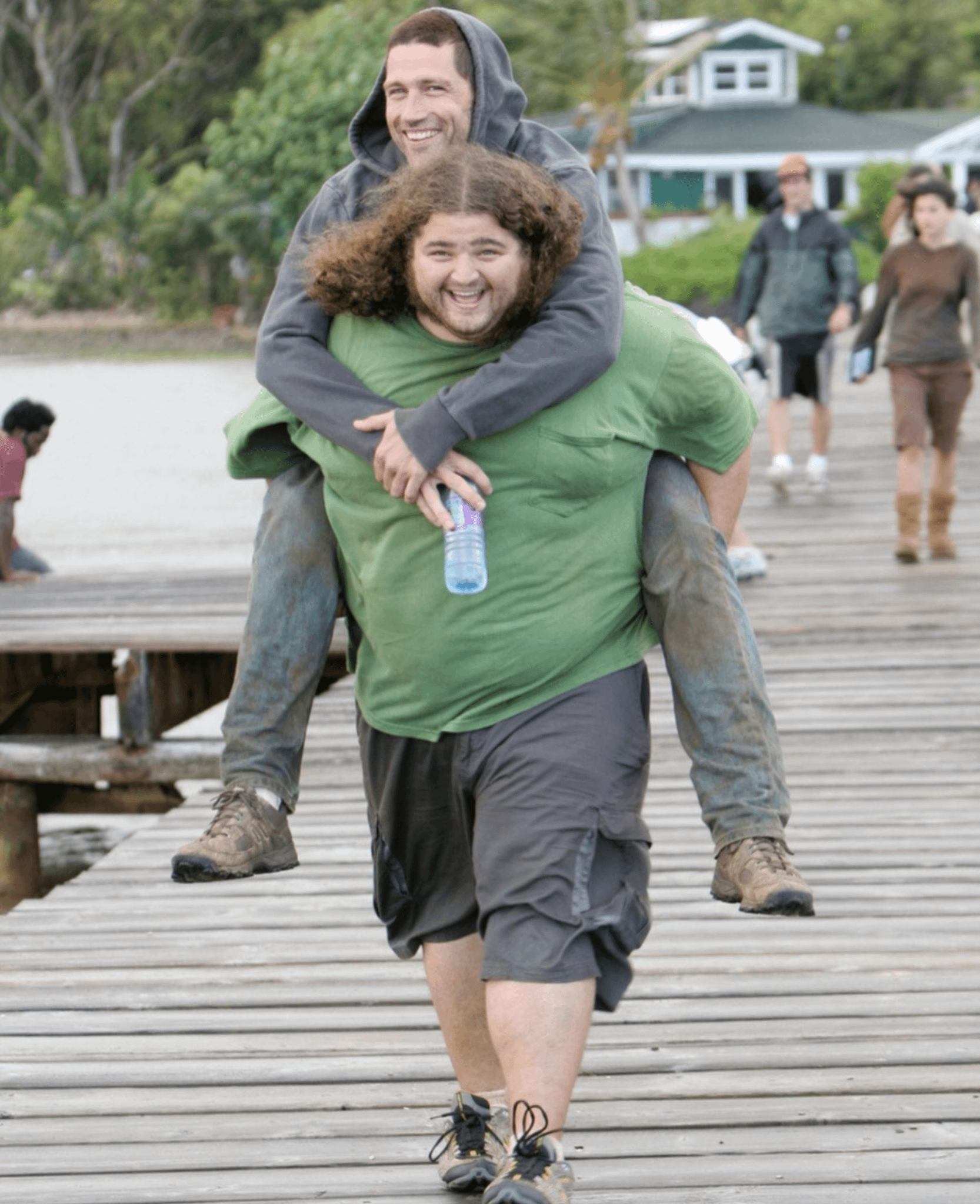 Фото - Остаться в живых: 1666x2048 / 1198.86 Кб