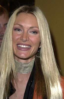 Фото - Тринадцать дней: 328x256 / 28 Кб