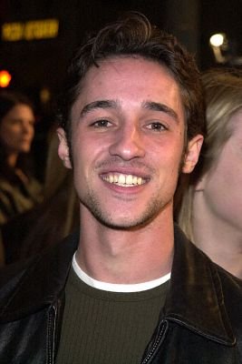 Фото - Спасти от невесты: 267x400 / 20 Кб