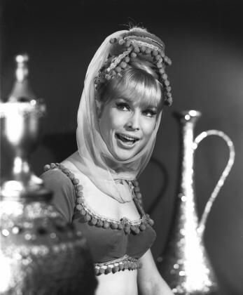 Фото - Я мечтаю о Джинни: 347x420 / 21 Кб