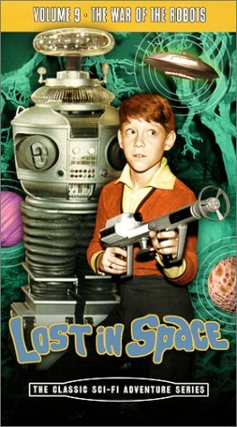 Фото - Затерянные в космосе : 264x475 / 46 Кб