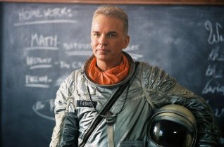 Фото - Фермер-астронавт: 318x209 / 17 Кб