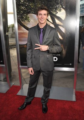 Фото - Привет, Джули!: 279x400 / 26 Кб