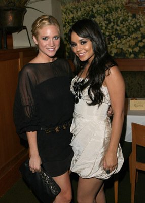 Фото - Бэндслэм: 286x400 / 25 Кб