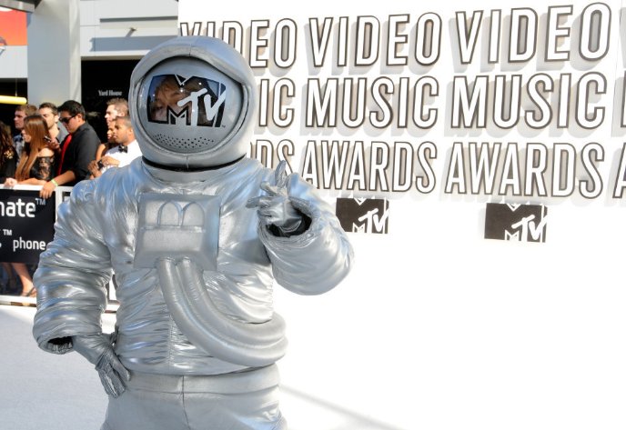 Фото - MTV Video Music Awards 2010: 688x473 / 69 Кб