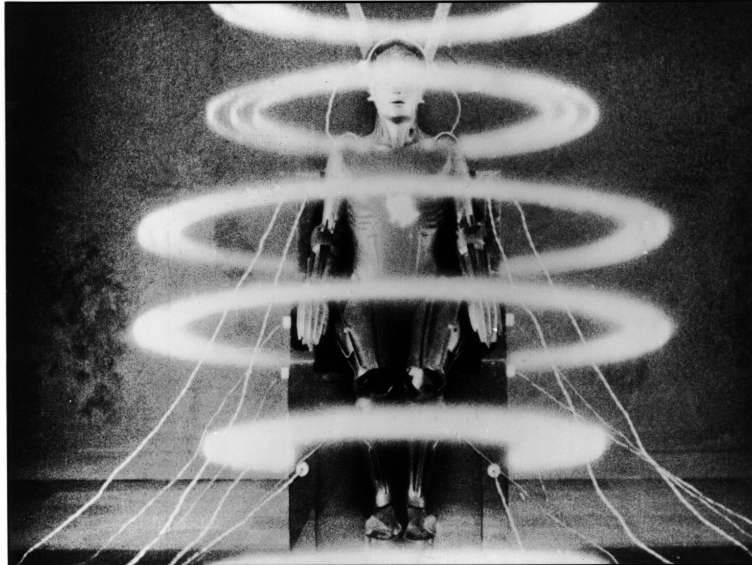 Фото - Метрополис: 1537x1154 / 292 Кб