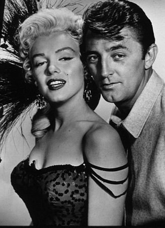 Фото - Река не течет вспять: 327x450 / 35 Кб