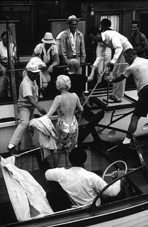 Фото - В джазе только девушки: 293x450 / 38 Кб