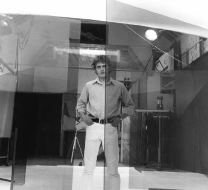 Фото - Фотоувеличение: 410x374 / 24 Кб