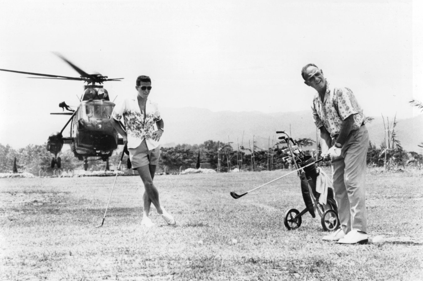 Фото - Позывной Бэт-21: 1362x906 / 183 Кб