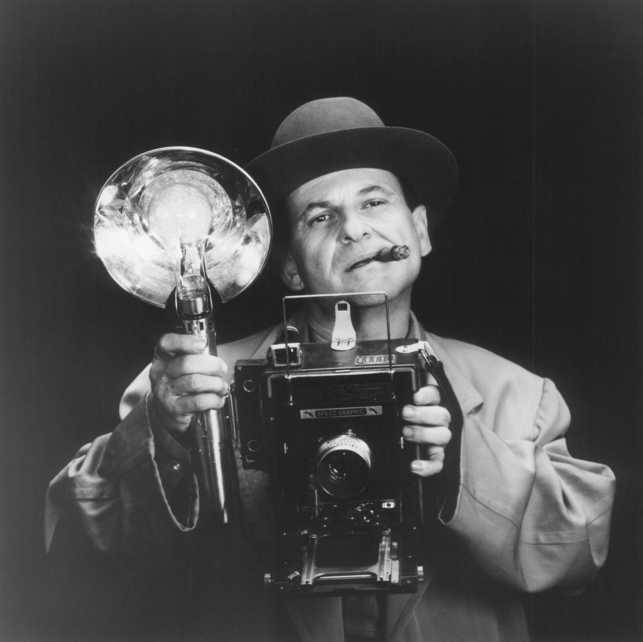 Фото - Фотограф: 2044x2040 / 394 Кб