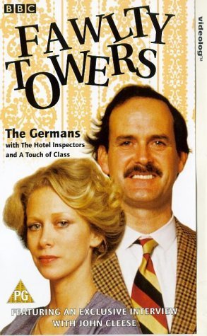 Фото - Отель «Фолти Тауэрс»: 293x475 / 47 Кб