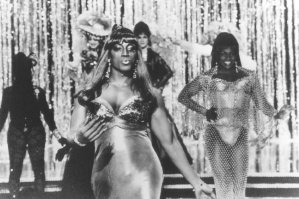 Фото - Вонг Фу, с благодарностью за все! Джули Ньюмар: 299x199 / 21 Кб