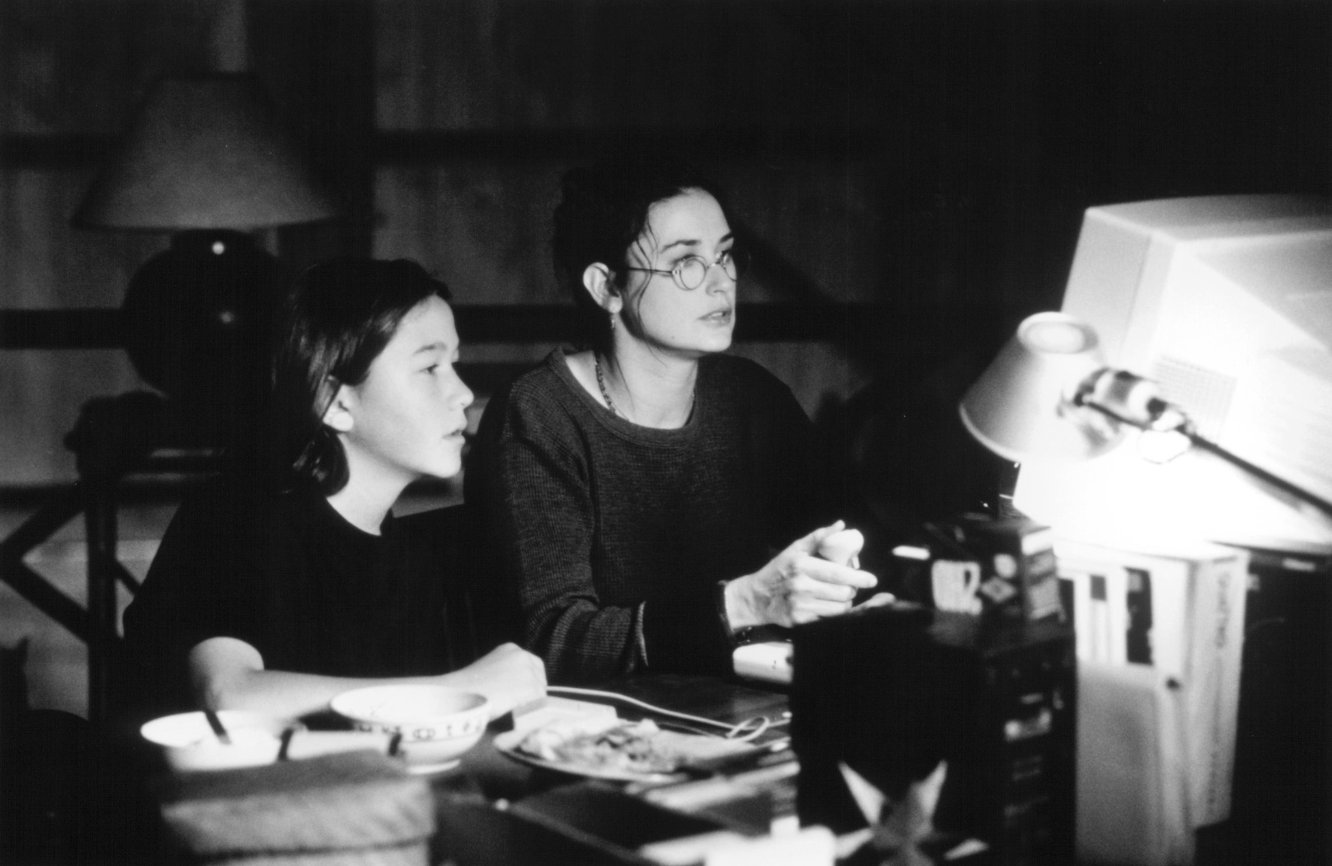 Фото - Присяжная: 1332x866 / 120 Кб