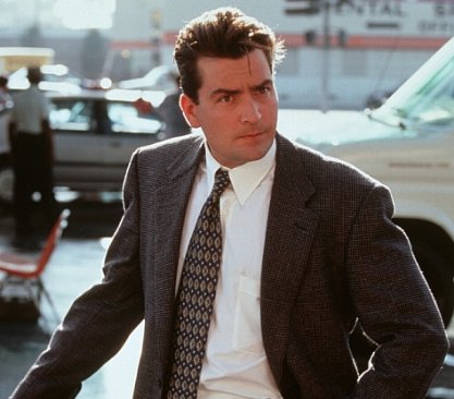 Фото - Деньги решают всё: 417x366 / 33 Кб