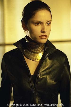 Фото - Блэйд 2: 300x450 / 24 Кб