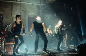 Фото - Вышибала: 282x184 / 14 Кб