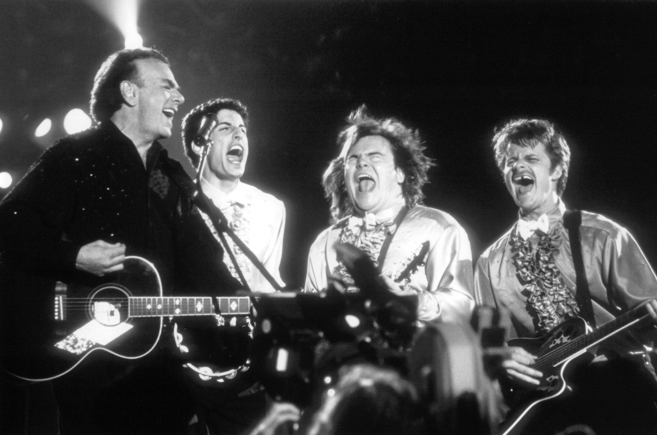 Фото - Спасти от невесты: 1355x896 / 167 Кб